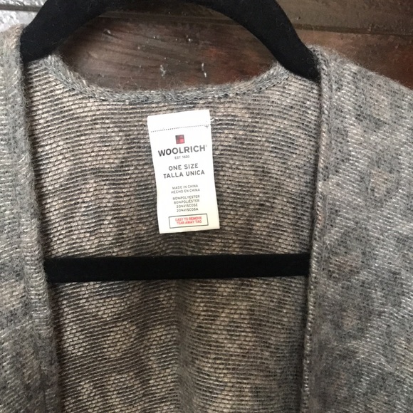 Woolrich animal print wrap - Picture 2 of 5